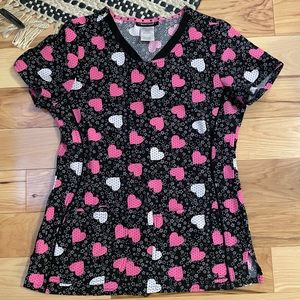 Heartsoul Hearts Scrub Top Size Small